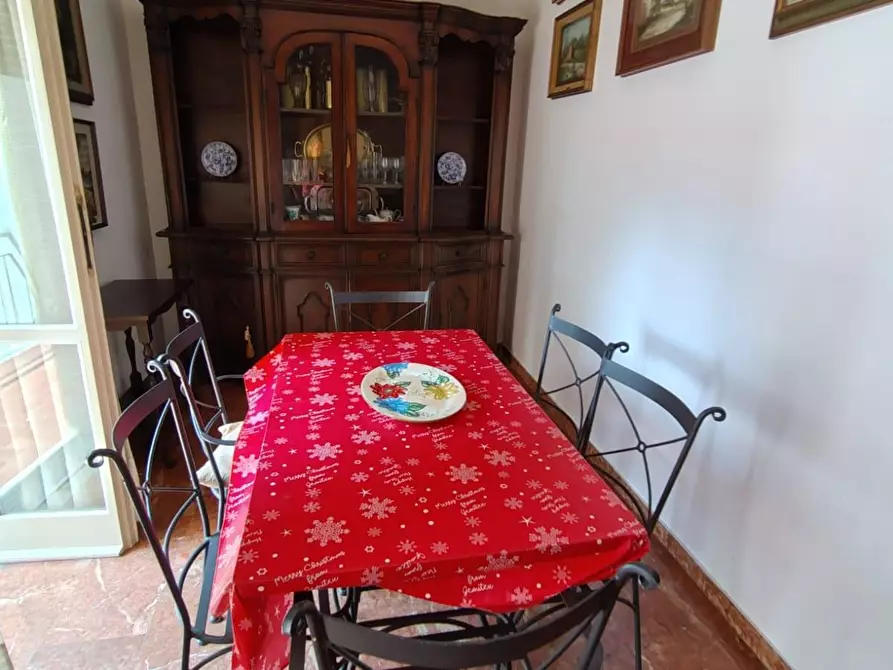 Immagine 15 di Appartamento in vendita  a Carrara