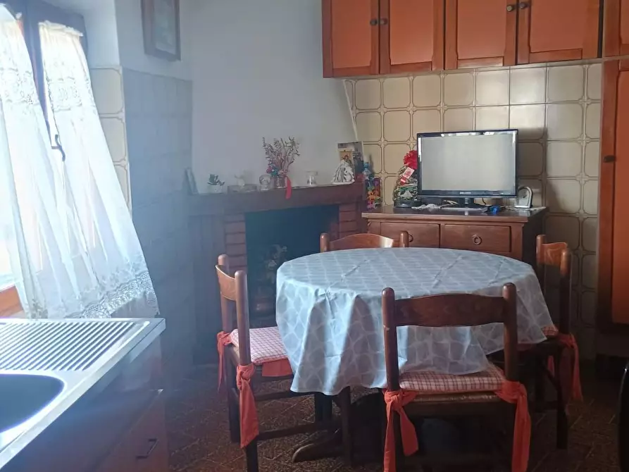 Immagine 2 di Appartamento in vendita  a Peccioli