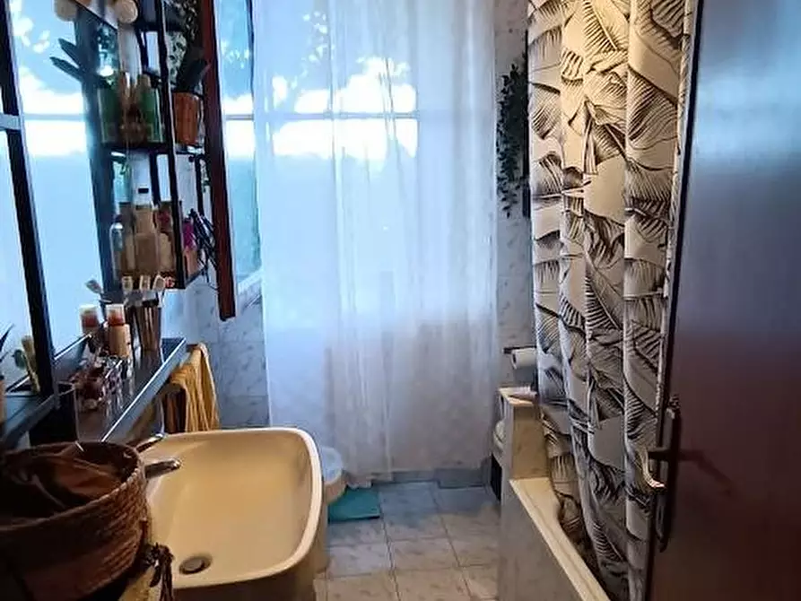 Immagine 7 di Appartamento in vendita  a Vecchiano