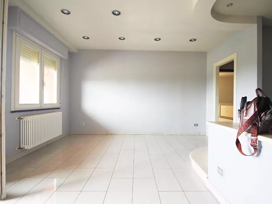 Immagine 3 di Appartamento in vendita  a Lamporecchio