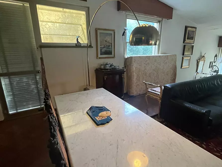 Immagine 24 di Villa in vendita  a Lucca