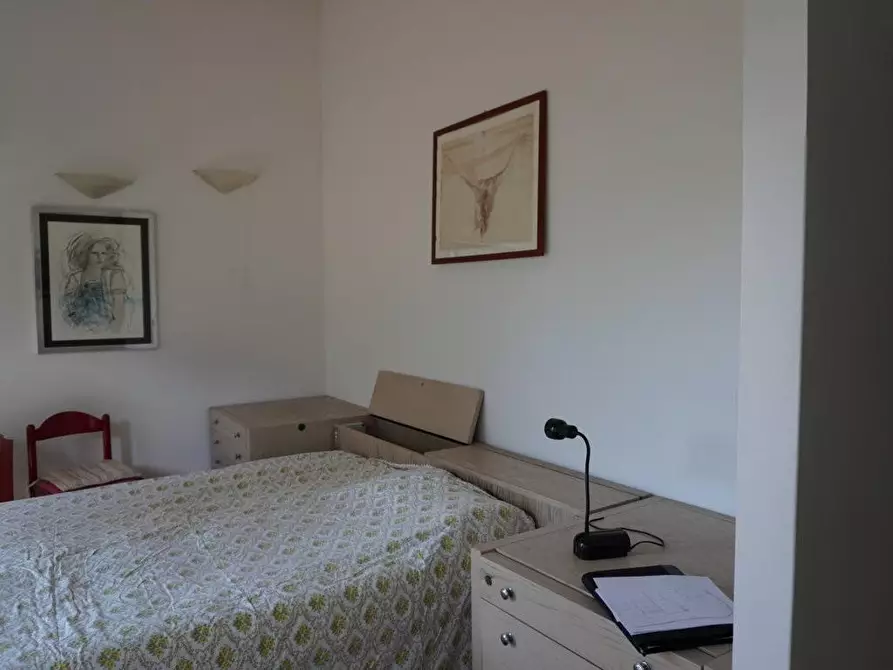 Immagine 15 di Villa in vendita  a Lucca