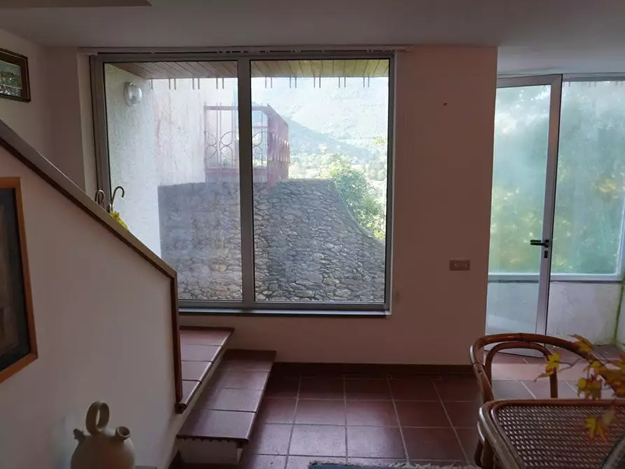 Immagine 10 di Villa in vendita  a Lucca