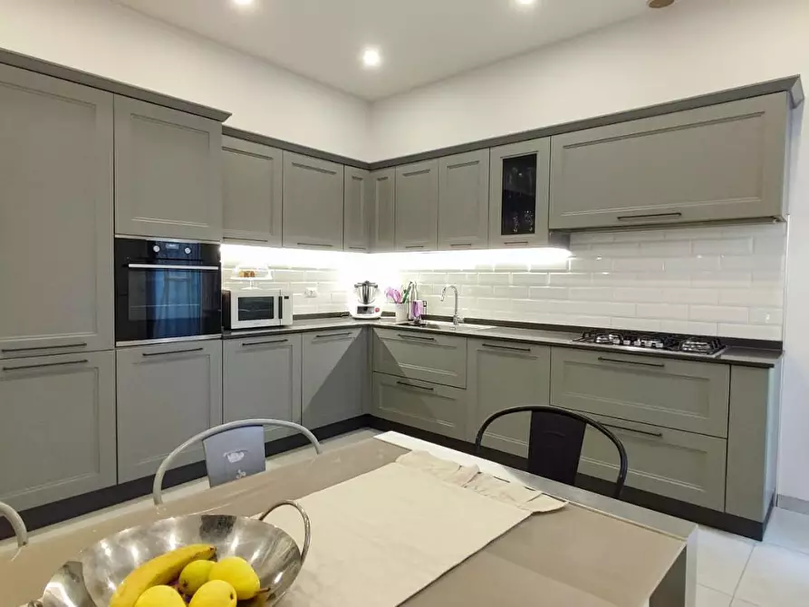 Immagine 6 di Villetta a schiera in vendita  a Viareggio