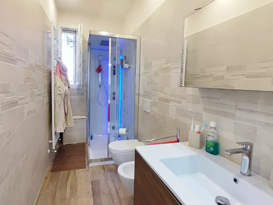 Immagine 16 di Villetta a schiera in vendita  a Viareggio