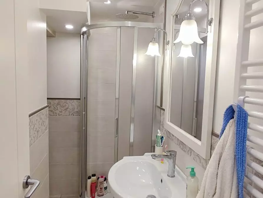 Immagine 8 di Villetta a schiera in vendita  a Viareggio