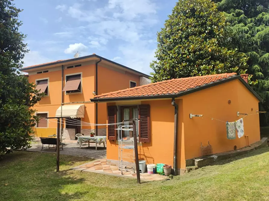 Immagine 10 di Casa indipendente in vendita  a Capannori