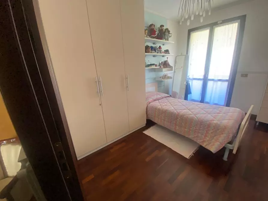 Immagine 8 di Villetta a schiera in vendita  a San Giuliano Terme