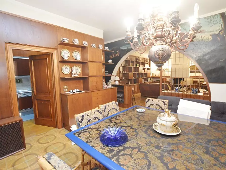 Immagine 21 di Villa in vendita  a San Giuliano Terme