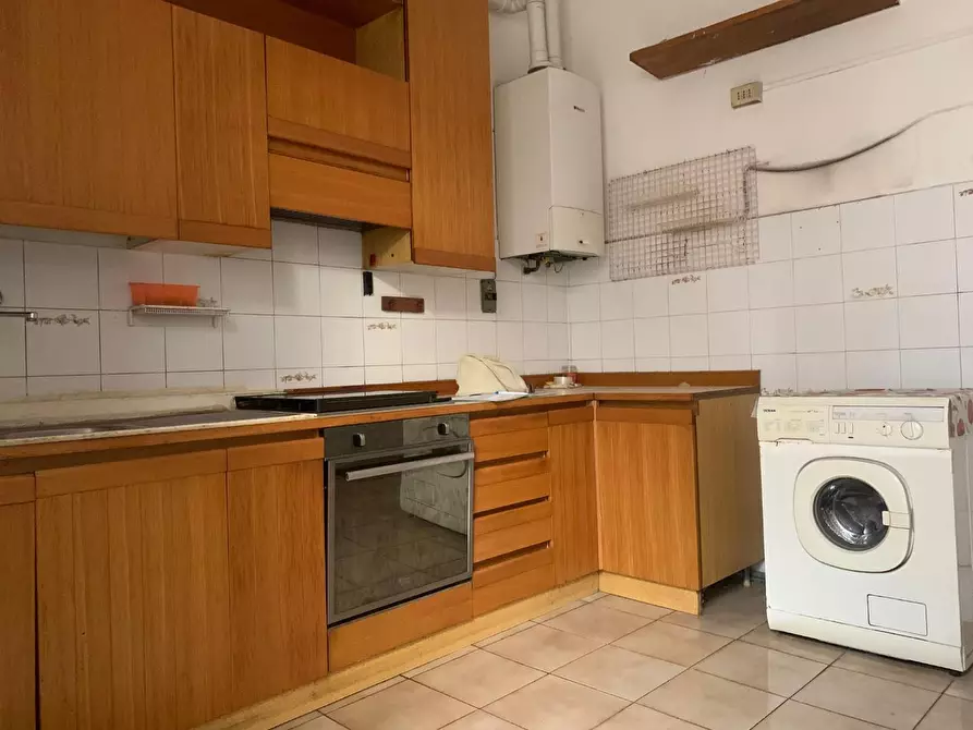 Immagine 7 di Appartamento in vendita  a Livorno