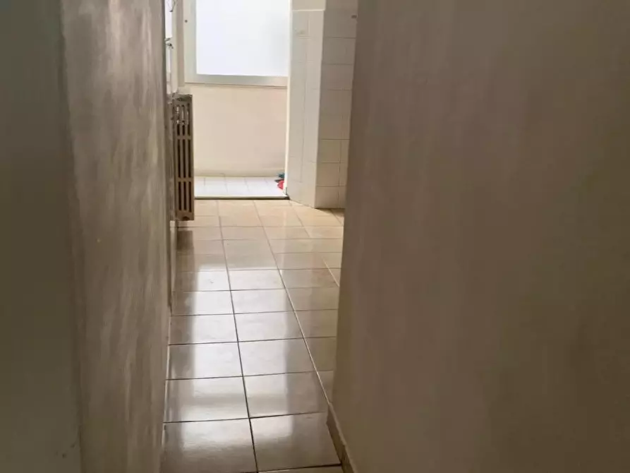 Immagine 9 di Appartamento in vendita  a Livorno