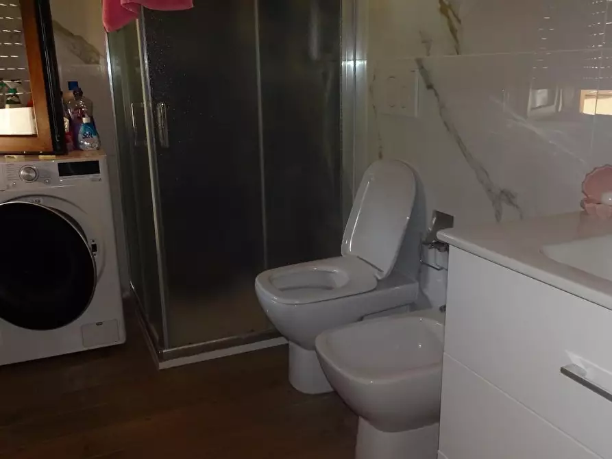 Immagine 5 di Appartamento in vendita  a Cascina