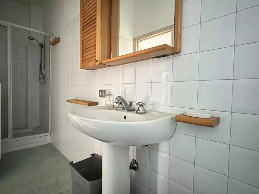 Immagine 14 di Appartamento in vendita  a Ponsacco