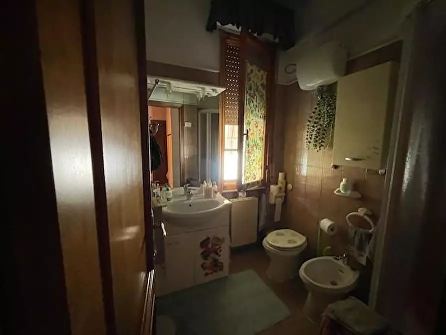 Immagine 5 di Appartamento in vendita  a Vecchiano