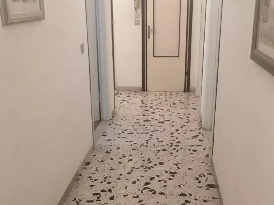 Immagine 13 di Appartamento in vendita  a Pisa