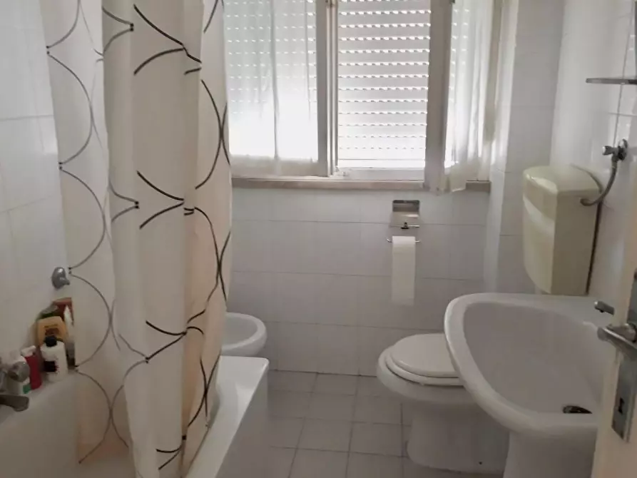 Immagine 6 di Appartamento in vendita  a Pisa