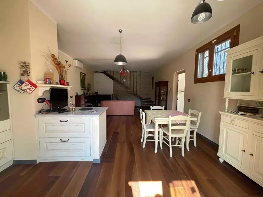 Immagine 8 di Casa semindipendente in vendita  a Riccò Del Golfo Di Spezia