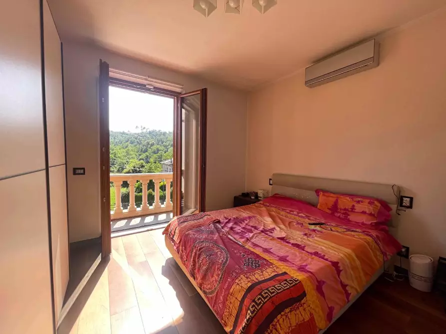 Immagine 17 di Casa semindipendente in vendita  a Riccò Del Golfo Di Spezia