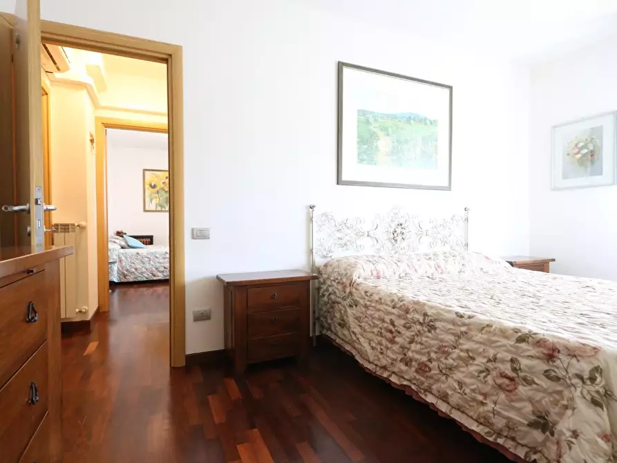 Immagine 14 di Appartamento in vendita  a Pontedera