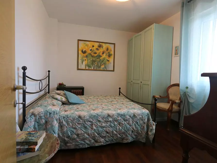 Immagine 8 di Appartamento in vendita  a Pontedera