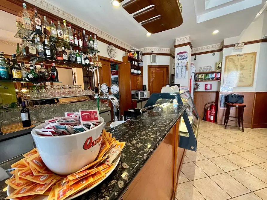 Immagine 21 di Bar / Ristorante in vendita  a Alessano