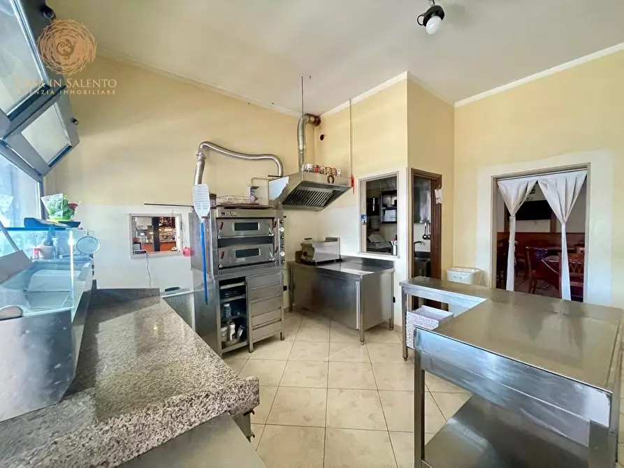 Immagine 7 di Bar / Ristorante in vendita  a Alessano