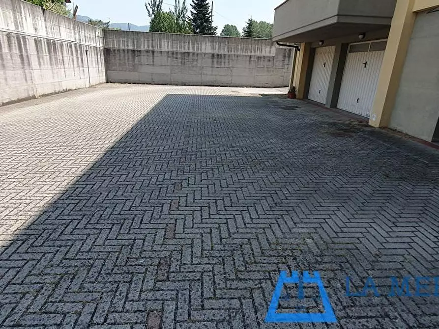 Immagine 15 di Appartamento in vendita  a Larciano