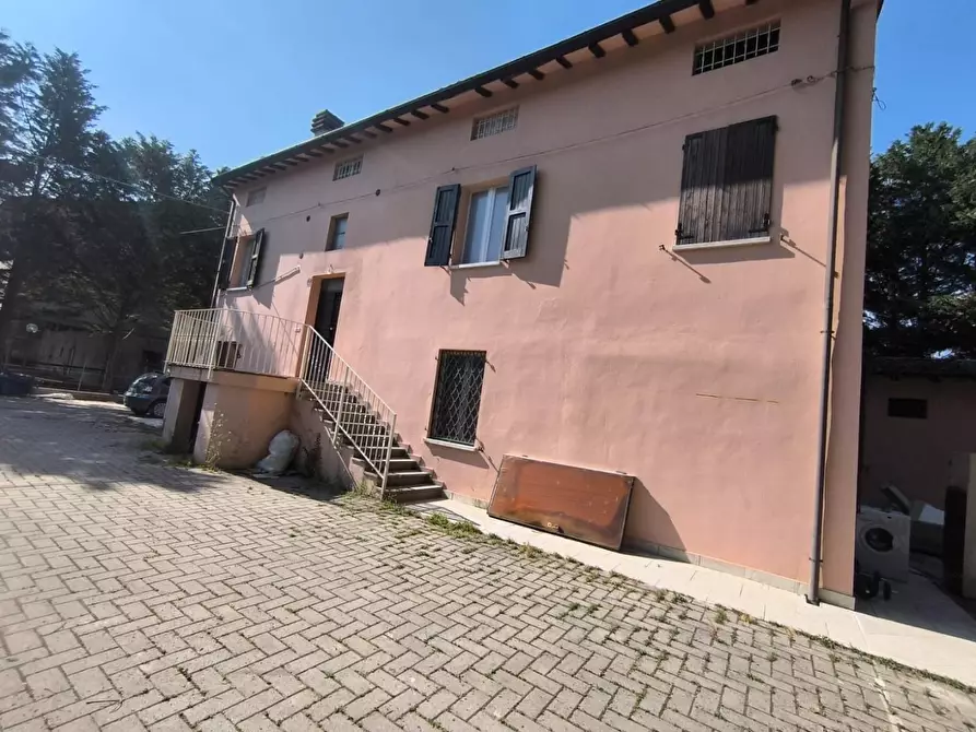 Immagine 5 di Appartamento in vendita  a Castelnovo Di Sotto