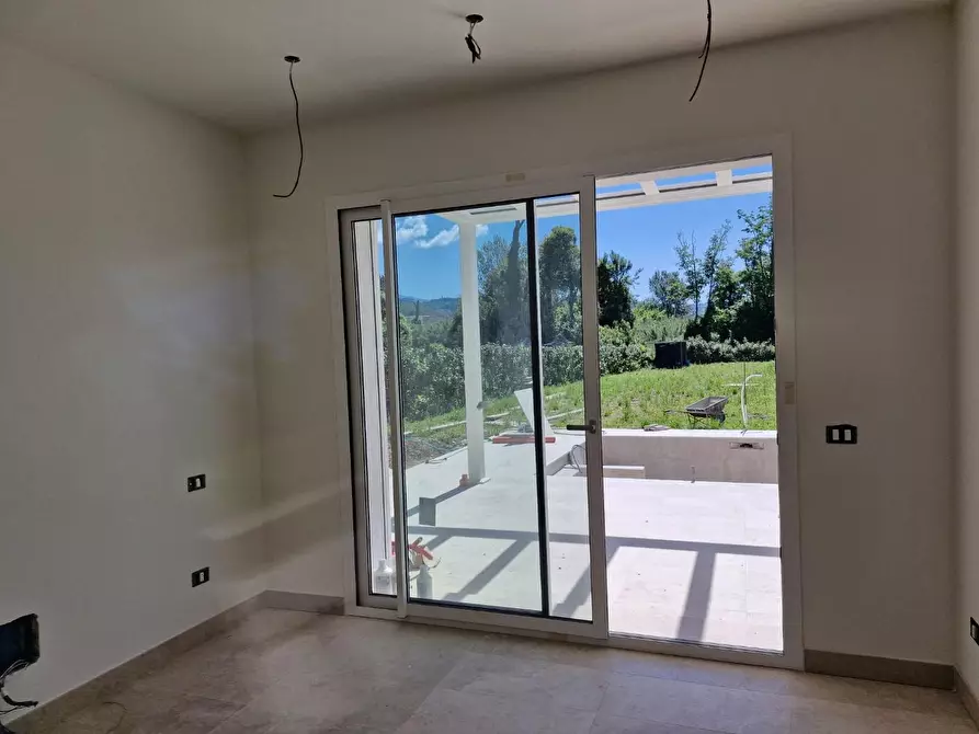 Immagine 14 di Villa in vendita  a Pietrasanta