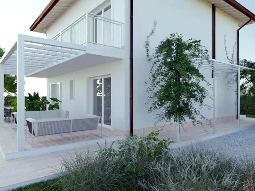 Immagine 5 di Villa in vendita  a Pietrasanta