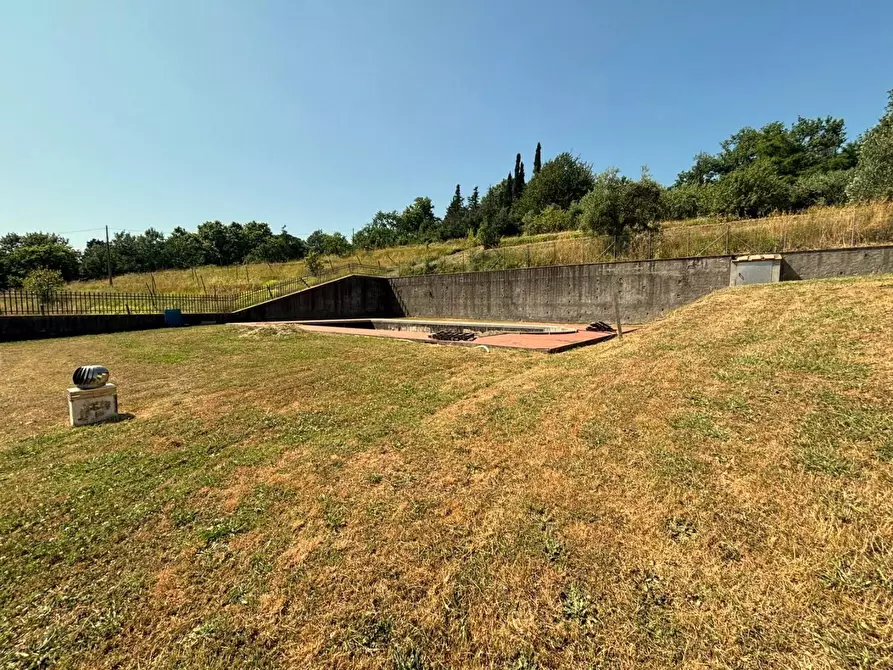 Immagine 20 di Villa in vendita  a Lucca