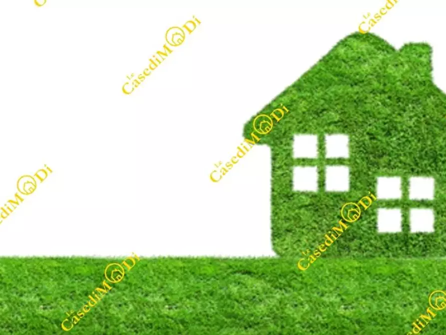 Immagine 1 di Terreno agricolo in vendita  a Livorno