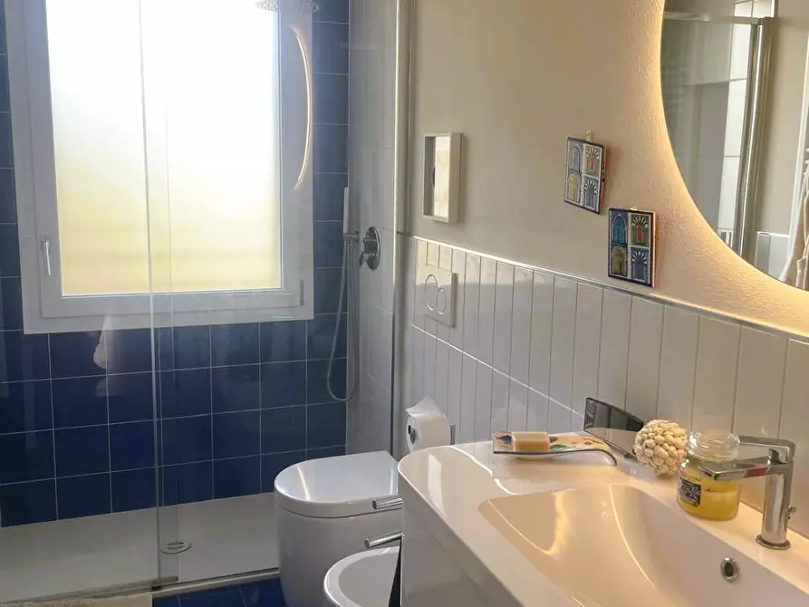 Immagine 18 di Villa in vendita  a Rosignano Marittimo