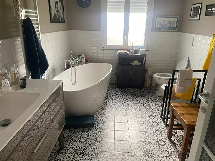 Immagine 15 di Villa in vendita  a Rosignano Marittimo