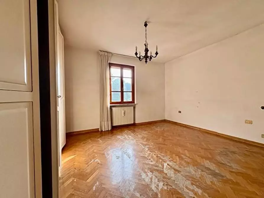 Immagine 34 di Appartamento in vendita  a Crespina Lorenzana