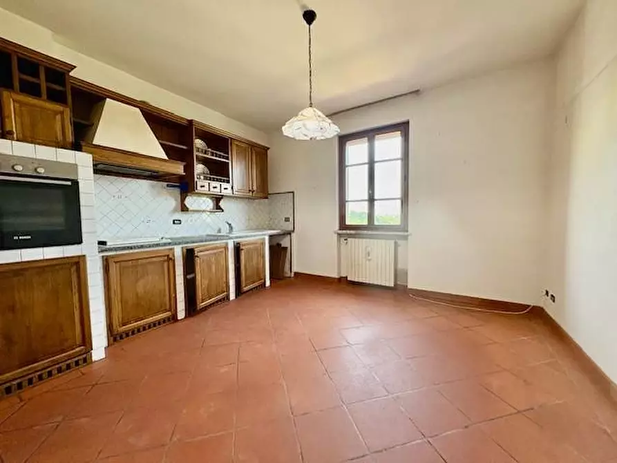 Immagine 24 di Appartamento in vendita  a Crespina Lorenzana