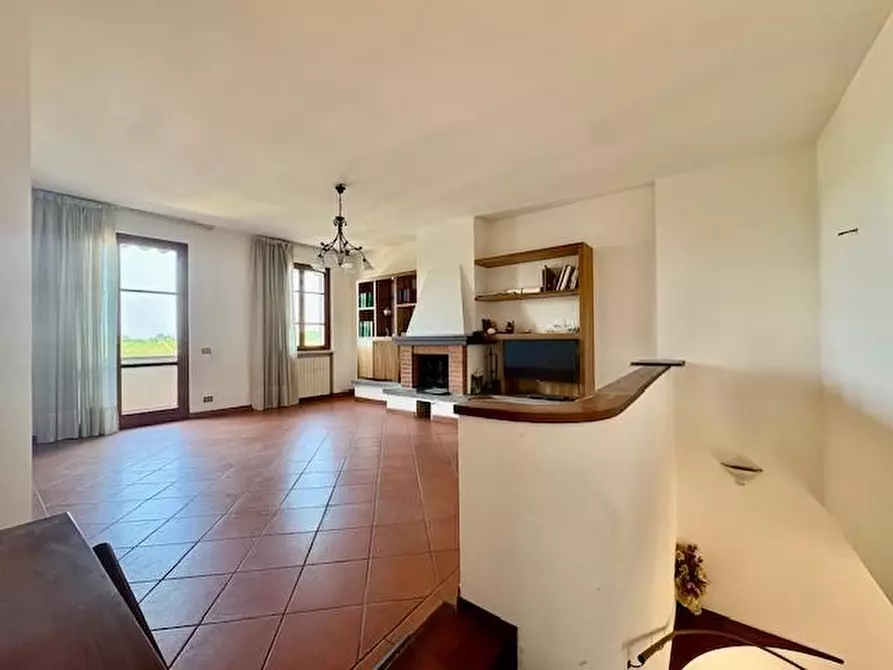 Immagine 7 di Appartamento in vendita  a Crespina Lorenzana