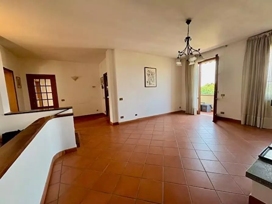 Immagine 21 di Appartamento in vendita  a Crespina Lorenzana