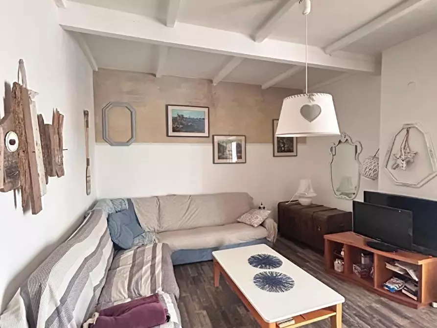 Immagine 7 di Appartamento in affitto  a Pisa