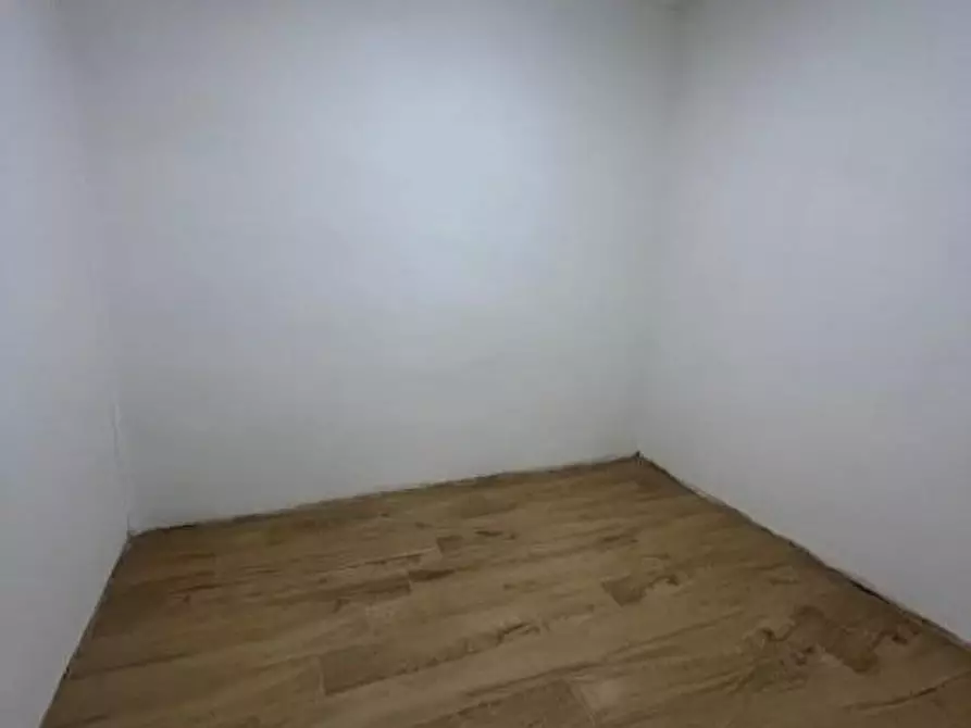 Immagine 5 di Appartamento in affitto  a Ortonovo