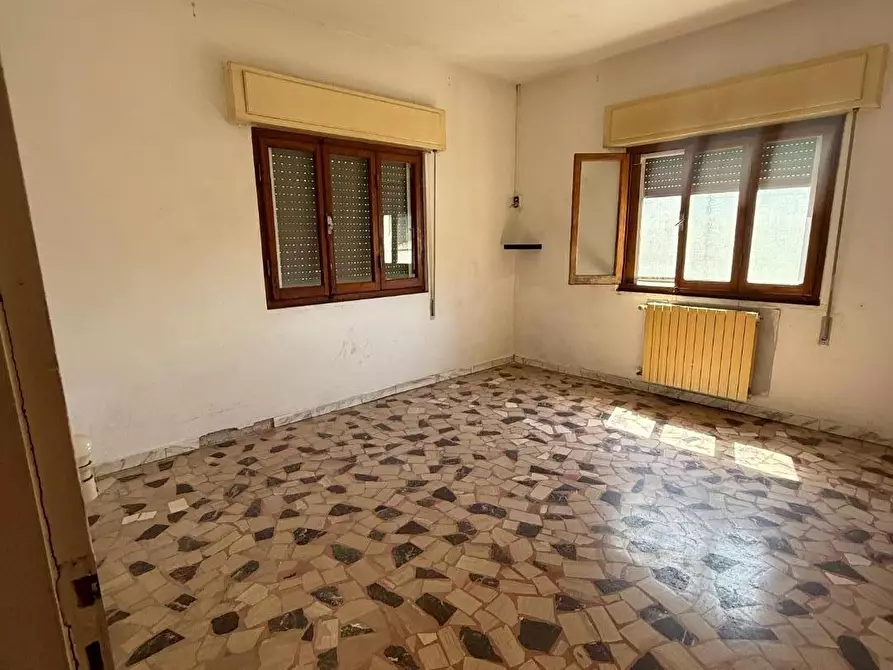 Immagine 7 di Appartamento in vendita  a Massa