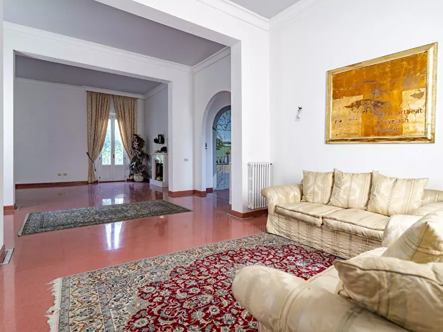 Immagine 5 di Villa in vendita  a Empoli