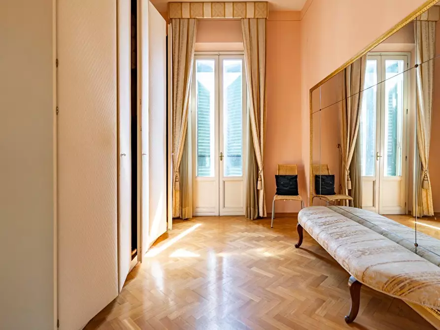 Immagine 32 di Villa in vendita  a Empoli