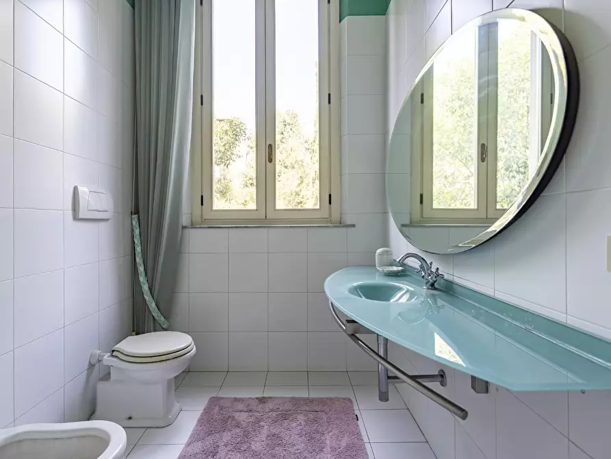 Immagine 22 di Villa in vendita  a Empoli