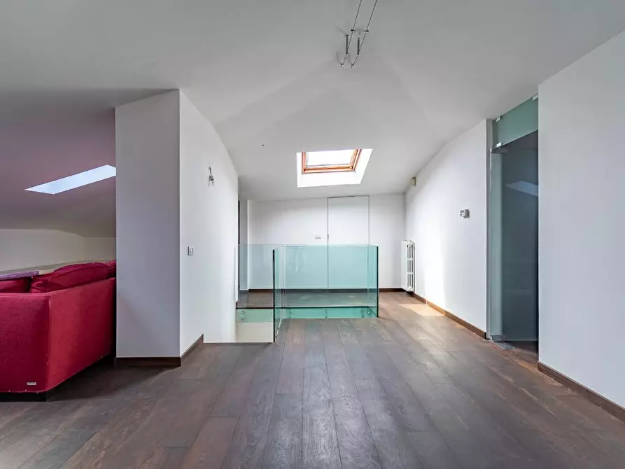 Immagine 41 di Villa in vendita  a Empoli