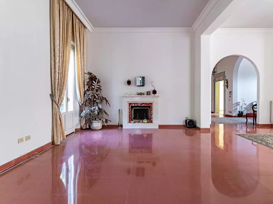 Immagine 12 di Villa in vendita  a Empoli