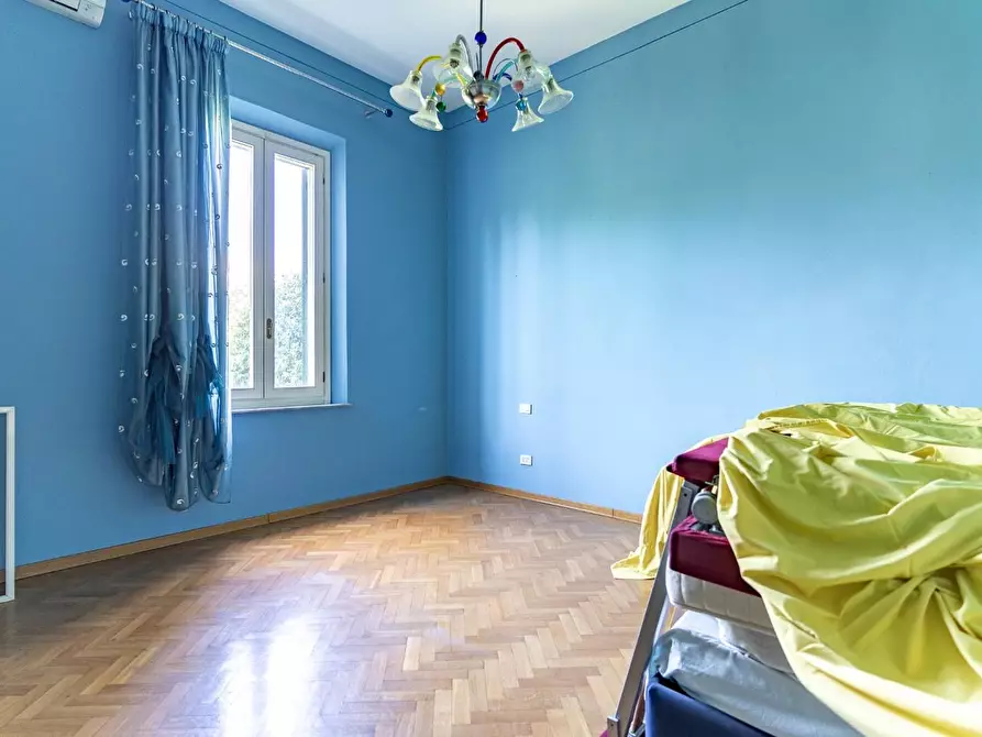 Immagine 36 di Villa in vendita  a Empoli