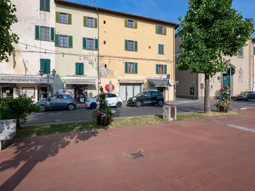 Immagine 22 di Appartamento in vendita  a Bientina