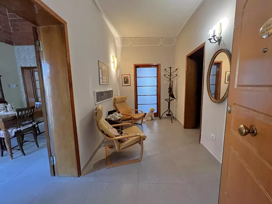 Immagine 11 di Appartamento in vendita  a Cascina