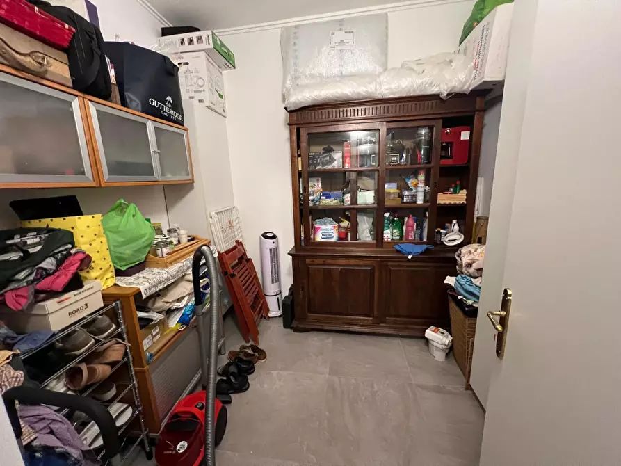 Immagine 19 di Appartamento in vendita  a Cascina